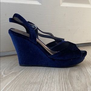 Royal blue wedge